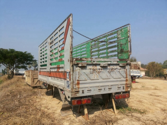 ขายกระบะล่องสามมิตร ขายกระบะล่องสามมิตร