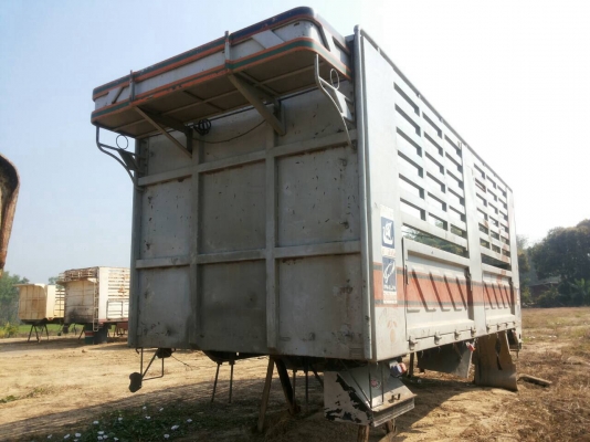 ขายกระบะล่องสามมิตร