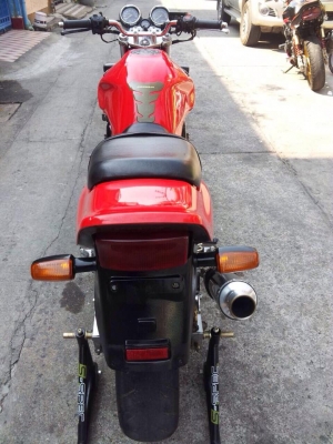 ต้ำพระราม2 จัดให้ตามคำขอ CB400ปี96VS.S สภาพสวยใสๆเครื่องดีพร้อมเดินทางเป็นรถประกอบใหม่