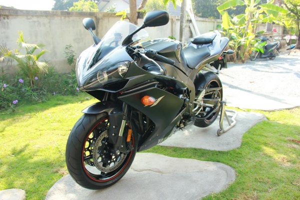 ขาย Yamaha R1 ปี 07ทะเบียนแท้ พร้อมโอนขนส่ง รถศูนย์ Yamaha