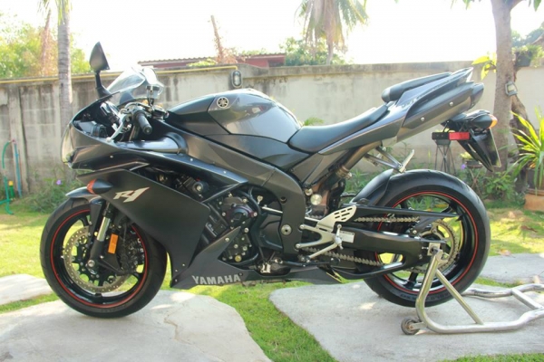 ขาย Yamaha R1 ปี 07ทะเบียนแท้ พร้อมโอนขนส่ง รถศูนย์ Yamaha