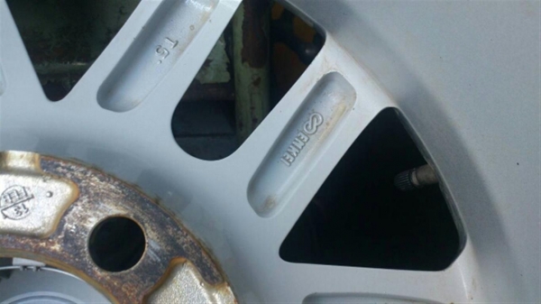 ขายเเม๊กพร้อมยางฟรอนจูนเนอร์ 265/65/17 ขายเเม๊กพร้อมยางฟรอนจูนเนอร์ 265/65/17