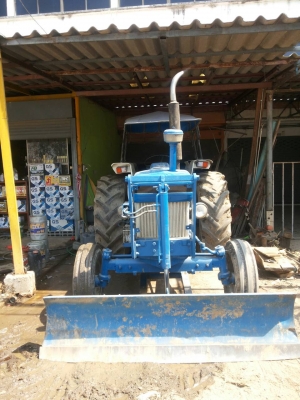 รถไถฟอร์ด 6600