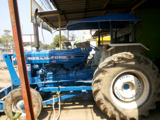 รถไถฟอร์ด 6600