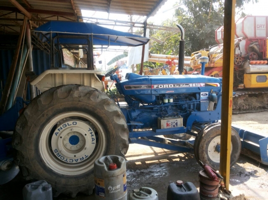 รถไถฟอร์ด 6600