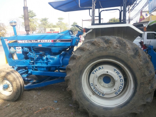 รถไถฟอร์ด 6600