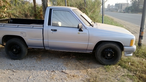 TOYOTA YN 50 ปี1989 สภาพดี ราคาถูก รถมีเล่มทะเบียน