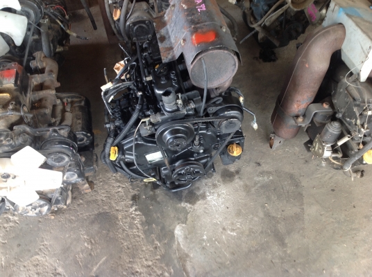 ขายเครื่องยันม่าร์ 3 สูบเก่าญี่ปุ่นรุ่น 3TNA72 ขนาด 18 แรงม้าสภาพสวยมากๆ