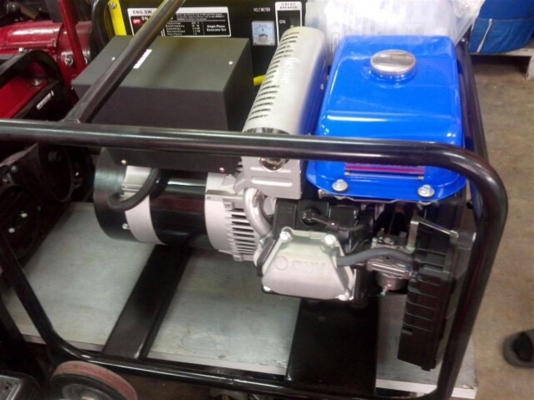 ขายเครื่องปั่นไฟ 6 KVA. ไฟ 220V. เครื่องยนต์ใหม่ YAMAHA 12 HP จัดส่งได้ทั่วประเทศ