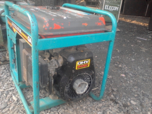ขายเครื่องปั่นไฟนำเข้าจากญี่ปุ่นขนาดเล็กDENY0จำนวน2เครื่องYANMA1เครื่อง