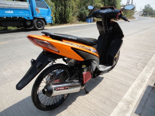 honda click play แต่งสวยเต็มๆของแท้ทุกชิ้น เครื่องเสียงจัดเต็ม