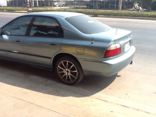 อยากขายคับ ACCORD ปี95ปลายๆหัวฉีดเครื่อง 2.2