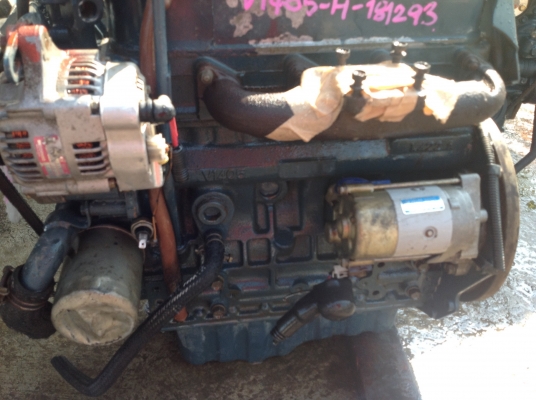 ขายเครื่องคูโบต้า 4 สูบเก่าญี่ปุ่น รุ่น V1405 ขนาด 32 แรงม้าสภาพสวยมากๆ