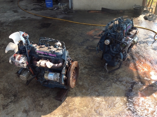 ขายเครื่องคูโบต้า 4 สูบเก่าญี่ปุ่น รุ่น V1405 ขนาด 32 แรงม้าสภาพสวยมากๆ