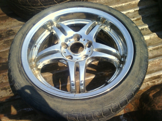 ขายล้อแมกโคมเมี่ยม ขอบ17 5รู114.3 สภาพสวย