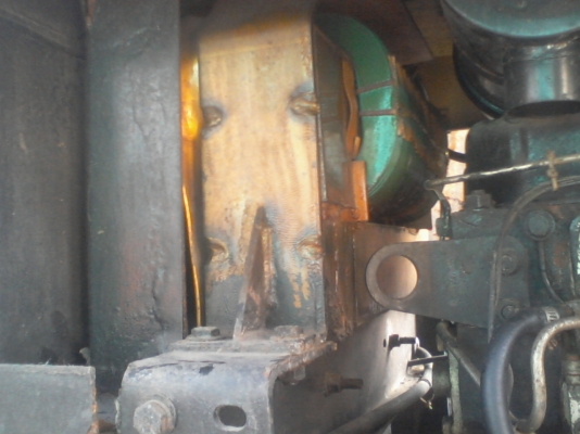 ขายเครื่องปั่นไฟพร้อมตู้เชื่อมมีล้อลากพร้อมของ USA ขายเครื่องปั่นไฟพร้อมตู้เชื่อมมีล้อลากพร้อมของ USA