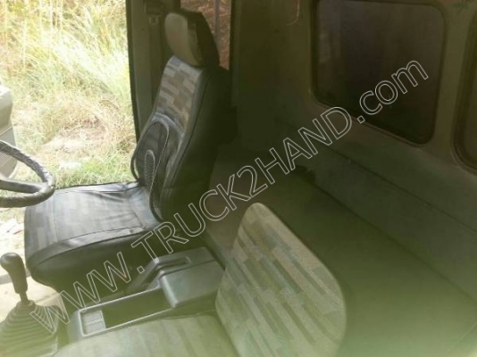 รถบรรทุก 10 ล้อ ยี่ห้อ HINO 195 แรงม้า