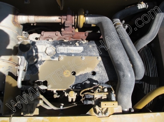 รถแบคโฮ ยี่ห้อ CAT 320D