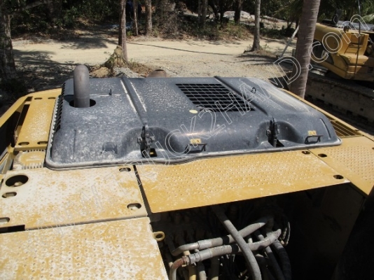 รถแบคโฮ ยี่ห้อ CAT 320D