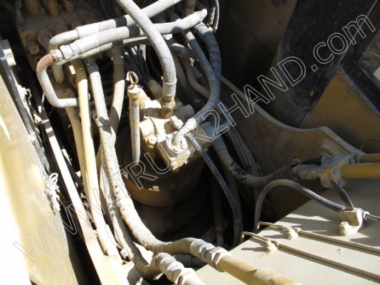 รถแบคโฮ ยี่ห้อ CAT 320D