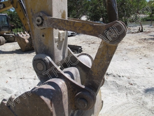 รถแบคโฮ ยี่ห้อ CAT 320D