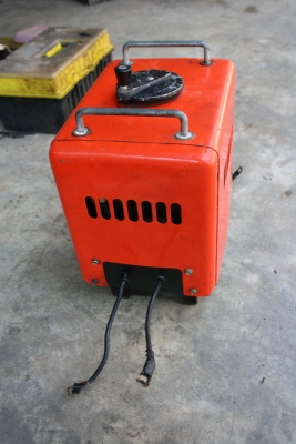 ตู้เชื่อม MaKita รุ่น PET-150