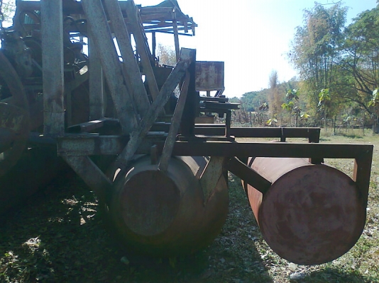 เรือดูดทราย รุ่นพิเศษ มีหัวเจาะ สภาพ พร้อมใช้งาน ชอบราคาเท่าไรต่อรองได้ครับ