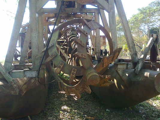 เรือดูดทราย รุ่นพิเศษ มีหัวเจาะ สภาพ พร้อมใช้งาน ชอบราคาเท่าไรต่อรองได้ครับ