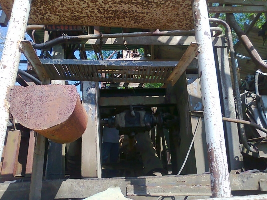 เรือดูดทราย รุ่นพิเศษ มีหัวเจาะ สภาพ พร้อมใช้งาน ชอบราคาเท่าไรต่อรองได้ครับ