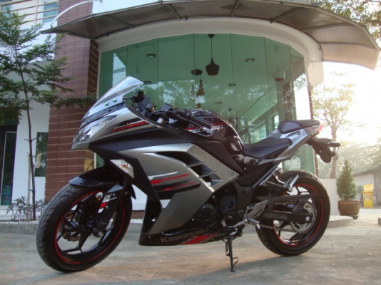 ขาย  NINJA  250  ปี 2013   ราคา 126000.-