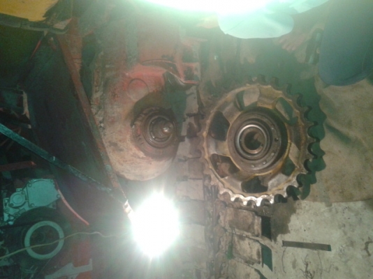 ขายรถเกี่ยวข้าวศักดิ์พัฒนาสภาพ80\% (วางก่อนได้) ขายรถเกี่ยวข้าวศักดิ์พัฒนาสภาพ80\% (วางก่อนได้)