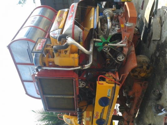 ขายรถเกี่ยวข้าวศักดิ์พัฒนาสภาพ80\% (วางก่อนได้) ขายรถเกี่ยวข้าวศักดิ์พัฒนาสภาพ80\% (วางก่อนได้)