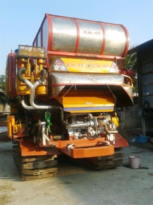 ขายรถเกี่ยวข้าวศักดิ์พัฒนาสภาพ80\% (วางก่อนได้) ขายรถเกี่ยวข้าวศักดิ์พัฒนาสภาพ80\% (วางก่อนได้)