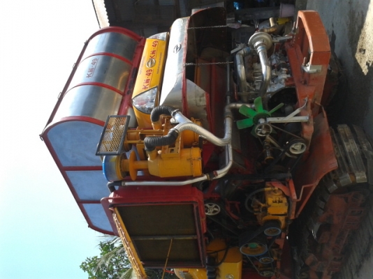 ขายรถเกี่ยวข้าวศักดิ์พัฒนาสภาพ80\% (วางก่อนได้) ขายรถเกี่ยวข้าวศักดิ์พัฒนาสภาพ80\% (วางก่อนได้)