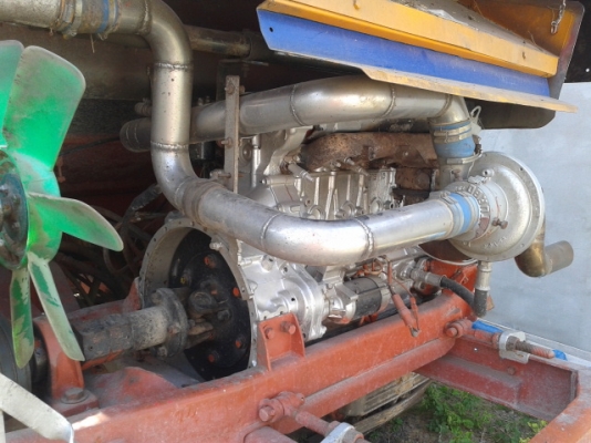 ขายรถเกี่ยวข้าวศักดิ์พัฒนาสภาพ80\% (วางก่อนได้) ขายรถเกี่ยวข้าวศักดิ์พัฒนาสภาพ80\% (วางก่อนได้)