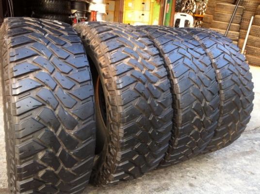 ขายยาง Mud ขอบ 20 Maxxis764 ขนาด 275-60 R20 ปี12
