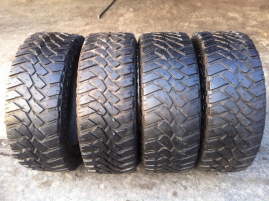 ขายยาง Mud ขอบ 20 Maxxis764 ขนาด 275-60 R20 ปี12