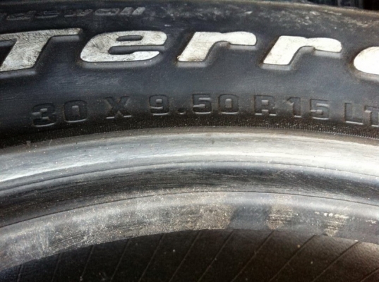 ขายยาง BF Goodrich Allterrain ขนาด 30  9.5 r15