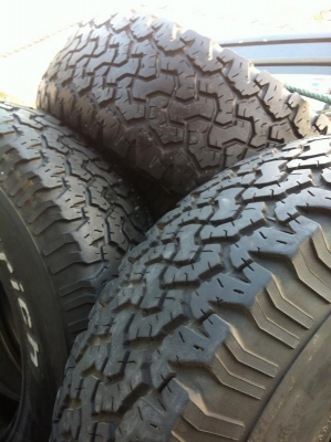 ขายยาง BF Goodrich Allterrain ขนาด 30  9.5 r15
