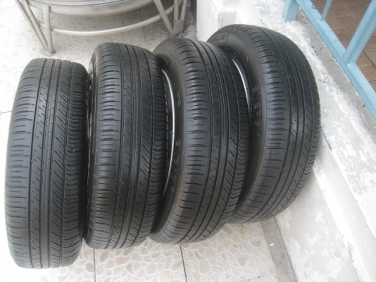 ขายล้อแม็ก Honda city 15"x5.5" et45 4รู100 +ยางปี12 สนใจติดต่อเล็กคลองสามครับ (081-3747940)