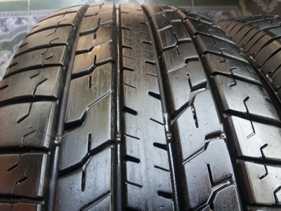 ขายยาง205/65/15 ปี 4512 BRIDGESTONE B390 1 คู่ ขายยาง205/65/15 ปี 4512 BRIDGESTONE B390 1 คู่