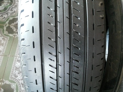 ขายยาง205/70/15 ปี 12 BRIDGESTONE DURAVIS R611 1 ชุด