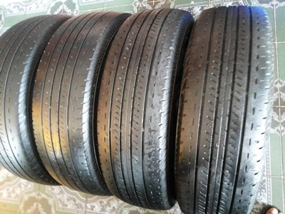 ขายยาง205/70/15 ปี 12 BRIDGESTONE DURAVIS R611 1 ชุด