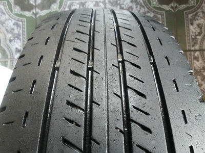 ขายยาง205/70/15 ปี 12 BRIDGESTONE DURAVIS R611 1 ชุด