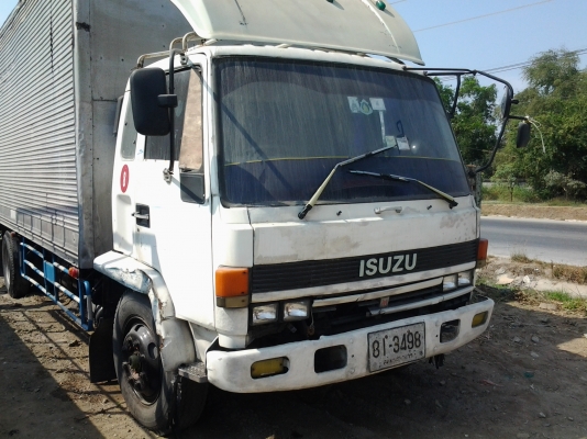 ต้องการขายรถ6ล้อเครื่อง165เบรกชิฟฟี่เครื่องดีคัชซีสวยยาว7เมตร20ตู้แห้ง3บานราคาเบาๆสนใจติดต่อด่วน