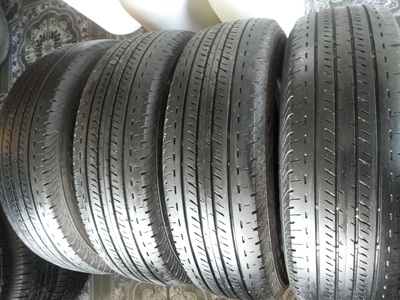 ขายยาง205/70/15 ปี 10 BRIDGESTONE DURAVIS R611 1 ชุด