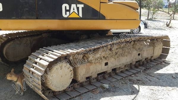 รถแบคโฮ ยี่ห้อ CAT 320D