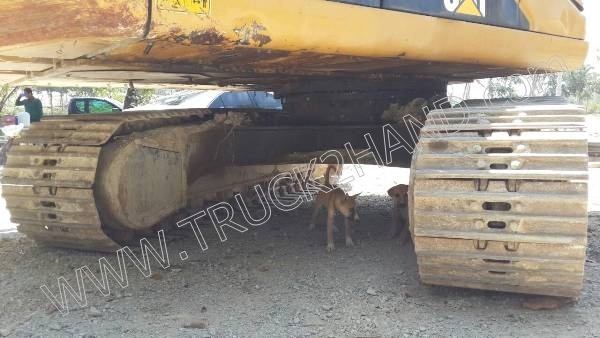 รถแบคโฮ ยี่ห้อ CAT 320D