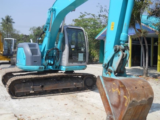 รถเก่านอก sk 135 yy02 สนใจโทร 092-3309229 อี๊ดสองห้อง