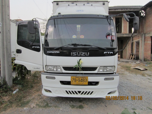 ขายรถ 6ล้อตู้ 10 บาน สภาพดี